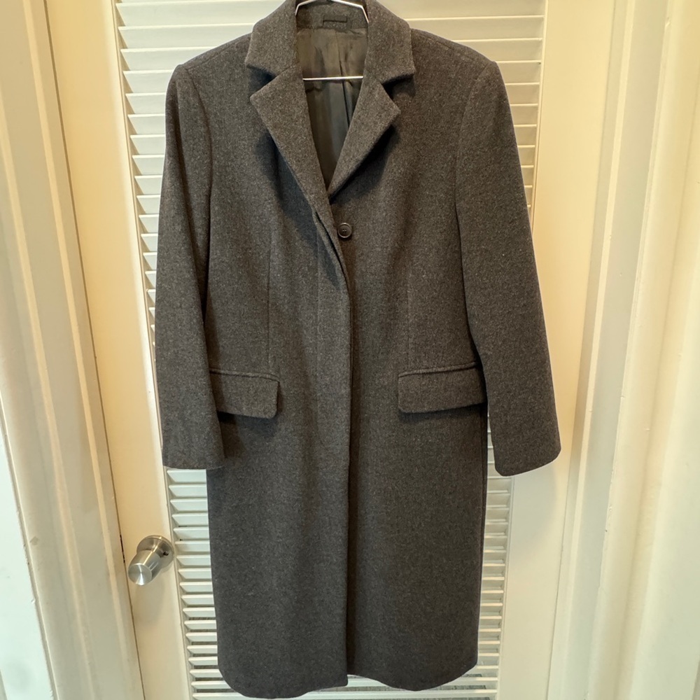 Italian Wool Overcoat Gray – Made in Italy – Size IT 44 (US 8–10)